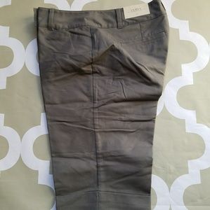 NWT Ann Taylor Grey Curvy Cuffed Cropped pants 12